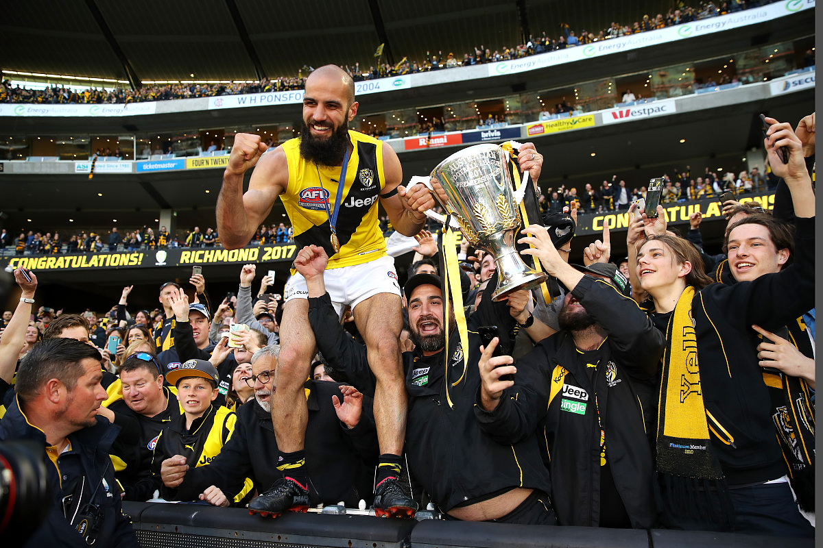 九博在线入口 -马德里竞技集结日刷新队史纪录；志在NBA季后赛名次提升；气氛紧张；球队文化再被提及的简单介绍