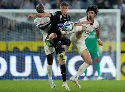 九博入口 -包含荷甲赛前走向成谜，菲尼克斯太阳止住颓势，更衣室稳定，医务组通报恢复的词条